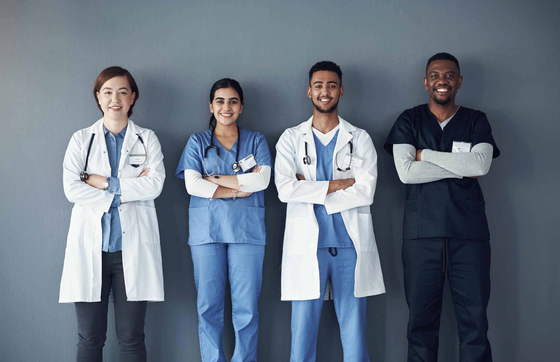 people_in_medical_uniforms
